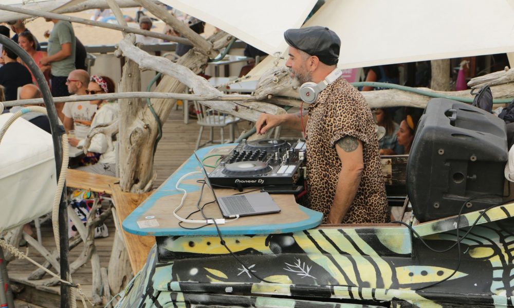 DISCOVERY SARDINIA RADIO LIVE W/ DAVIDE MERLINI