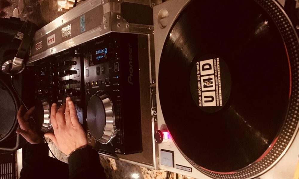 DISCOVERY SARDINIA RADIO RESIDENTS W/ FABRIZIO MARCHESI SLEEP IN MY HOUSE MIX