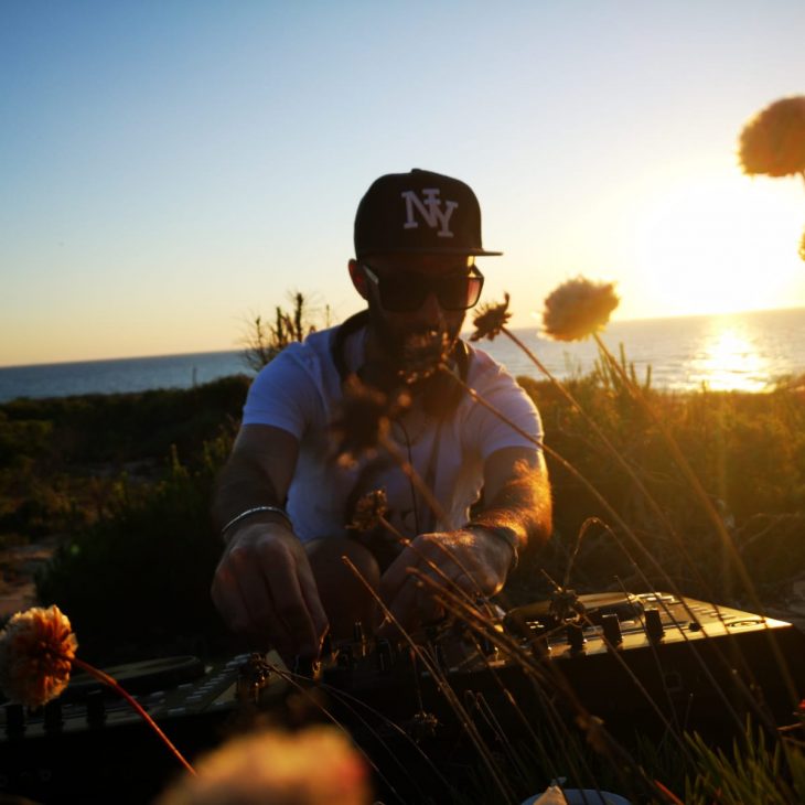 DISCOVERY SARDINIA RADIO SPECIAL W/ ZYZOU MUSIC NATURART