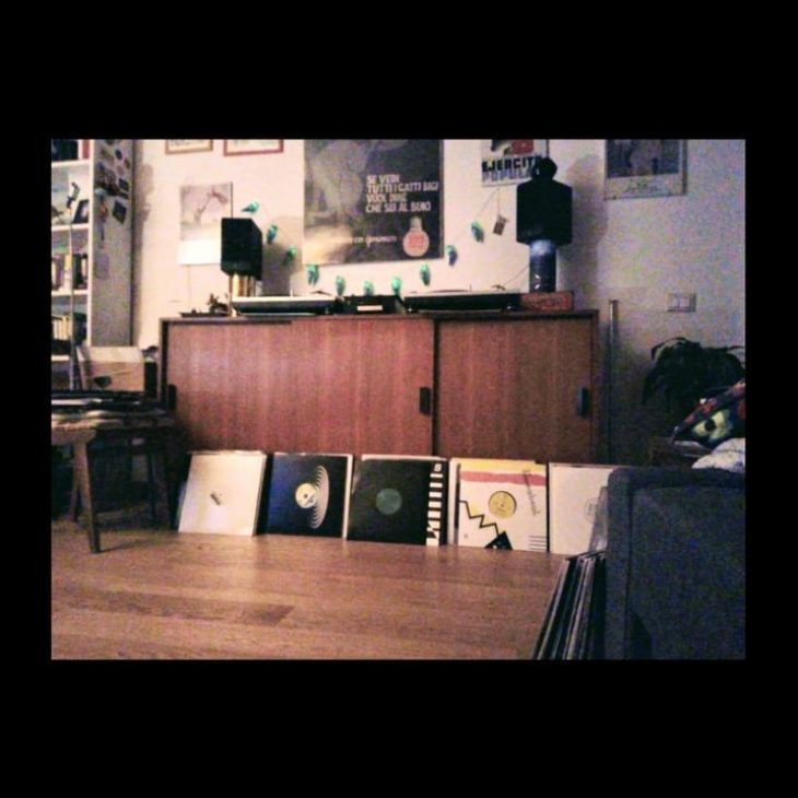 DISCOVERY SARDINIA RADIO RESIDENTS W/ FRANCESCO OLIVA ELECTRONIC SOFA’ MIX