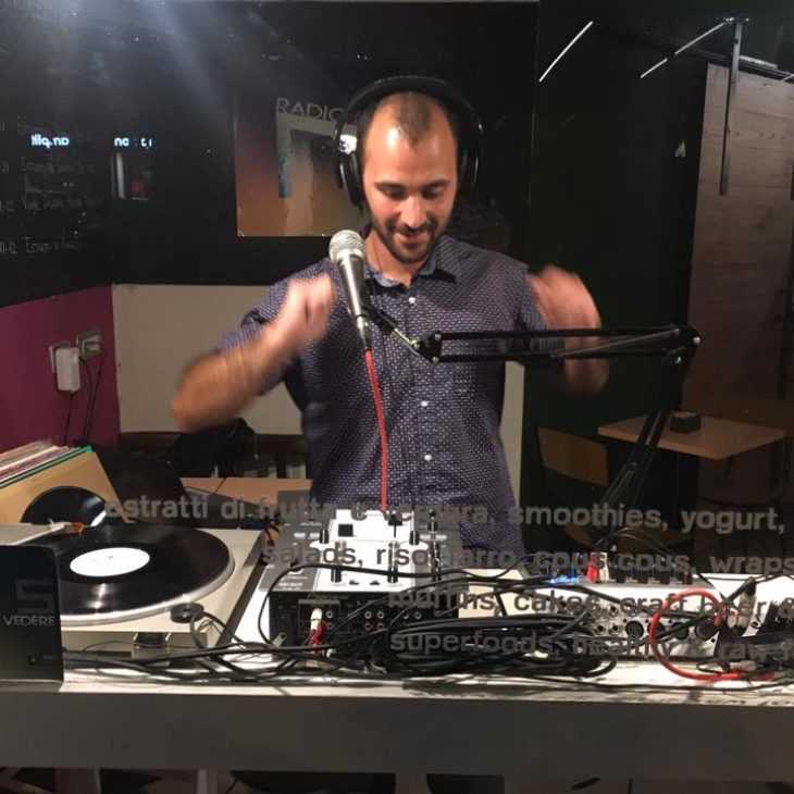 VINYL DIGGERS HOUSE W/ FRANCESCO OLIVA
