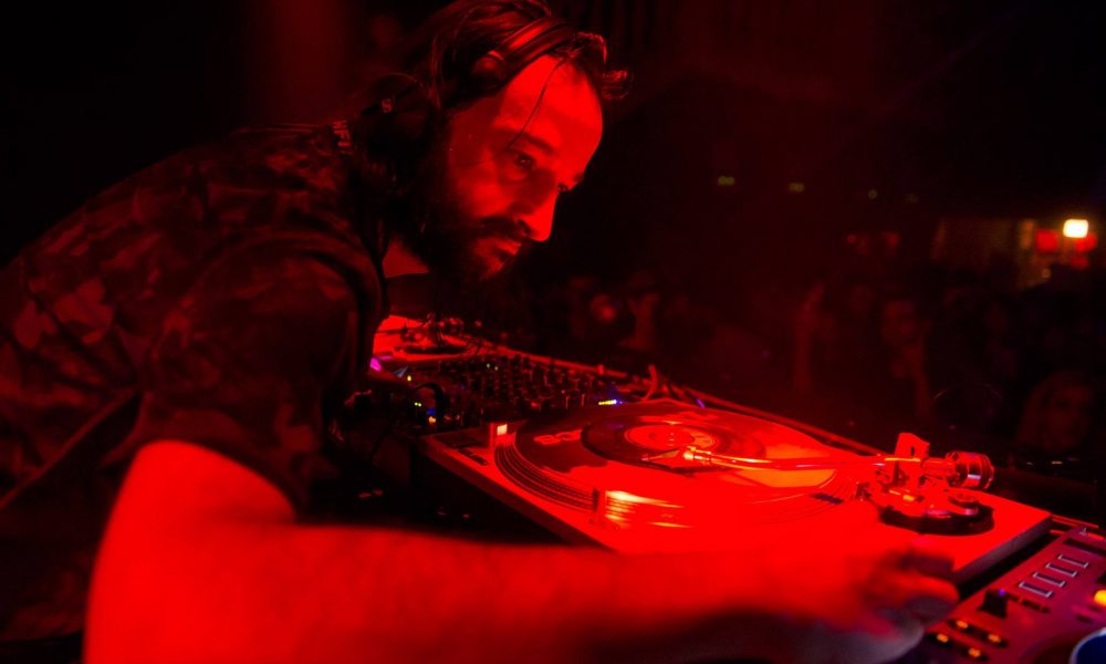 DISCOVERY SARDINIA RADIO LIVE  W/ CARLO SIMULA