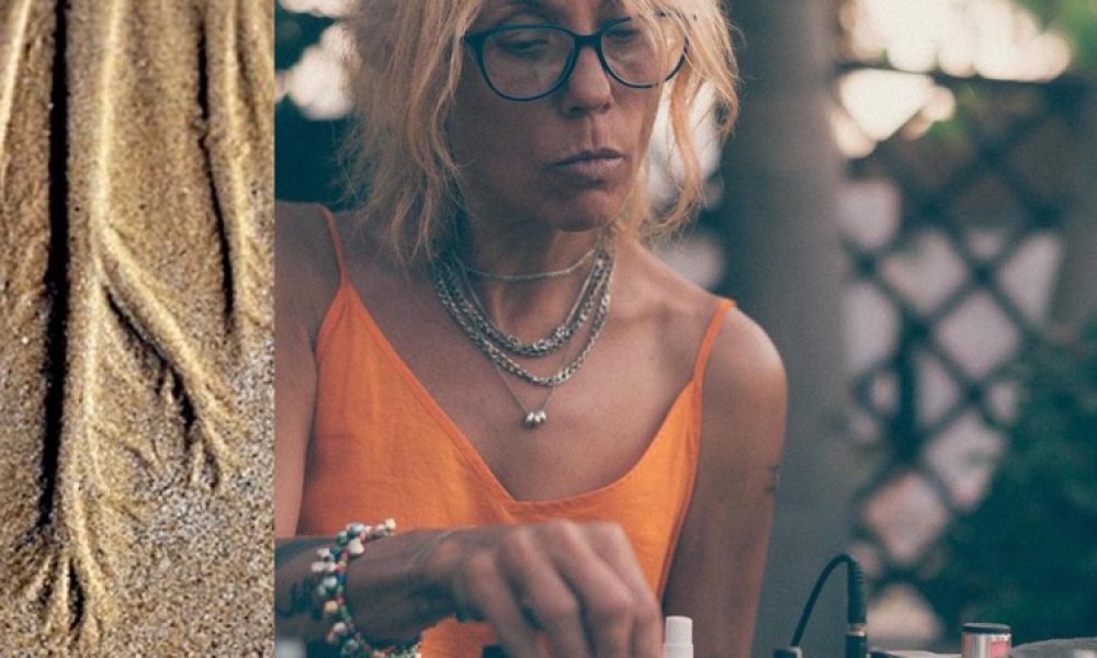DISCOVERY SARDINIA RADIO RESIDENTS W/ ROBERTA CUTOLO OPEN UP# 18
